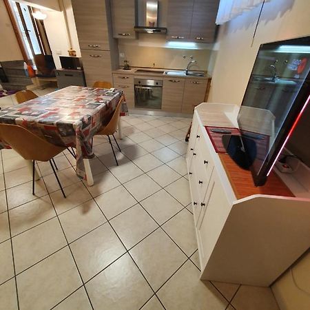 Casa Dell'Ape Maia Apartment Termoli Luaran gambar