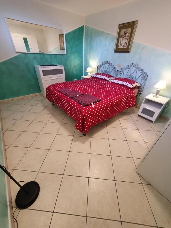 Casa Dell'Ape Maia Apartment Termoli Luaran gambar