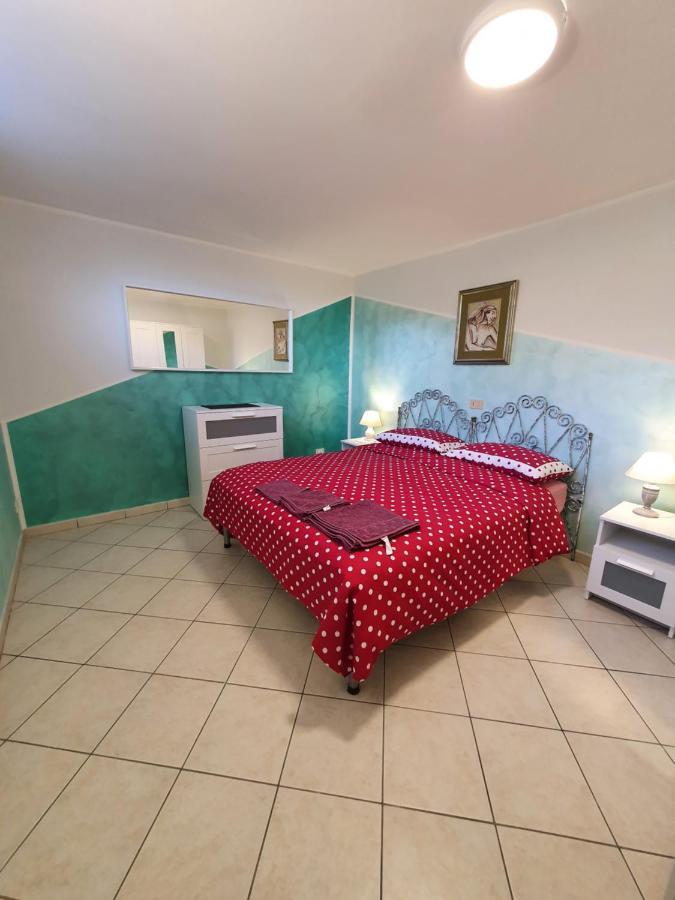 Casa Dell'Ape Maia Apartment Termoli Luaran gambar