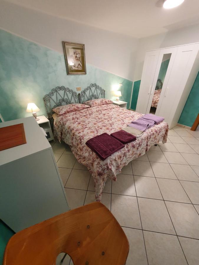 Casa Dell'Ape Maia Apartment Termoli Luaran gambar