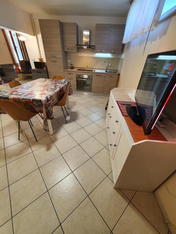 Casa Dell'Ape Maia Apartment Termoli Luaran gambar