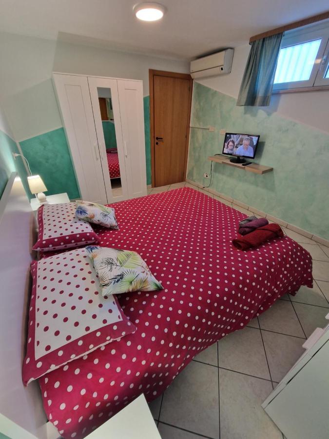 Casa Dell'Ape Maia Apartment Termoli Luaran gambar